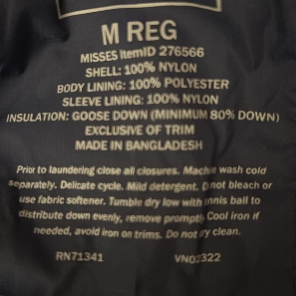 L.L. Bean Navy Puffer Goose Down Jacket - Picture 6 of 7